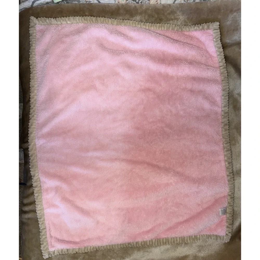 Chic Pea Baby Blanket Brown Pink Plush Soft Ribbed Edge